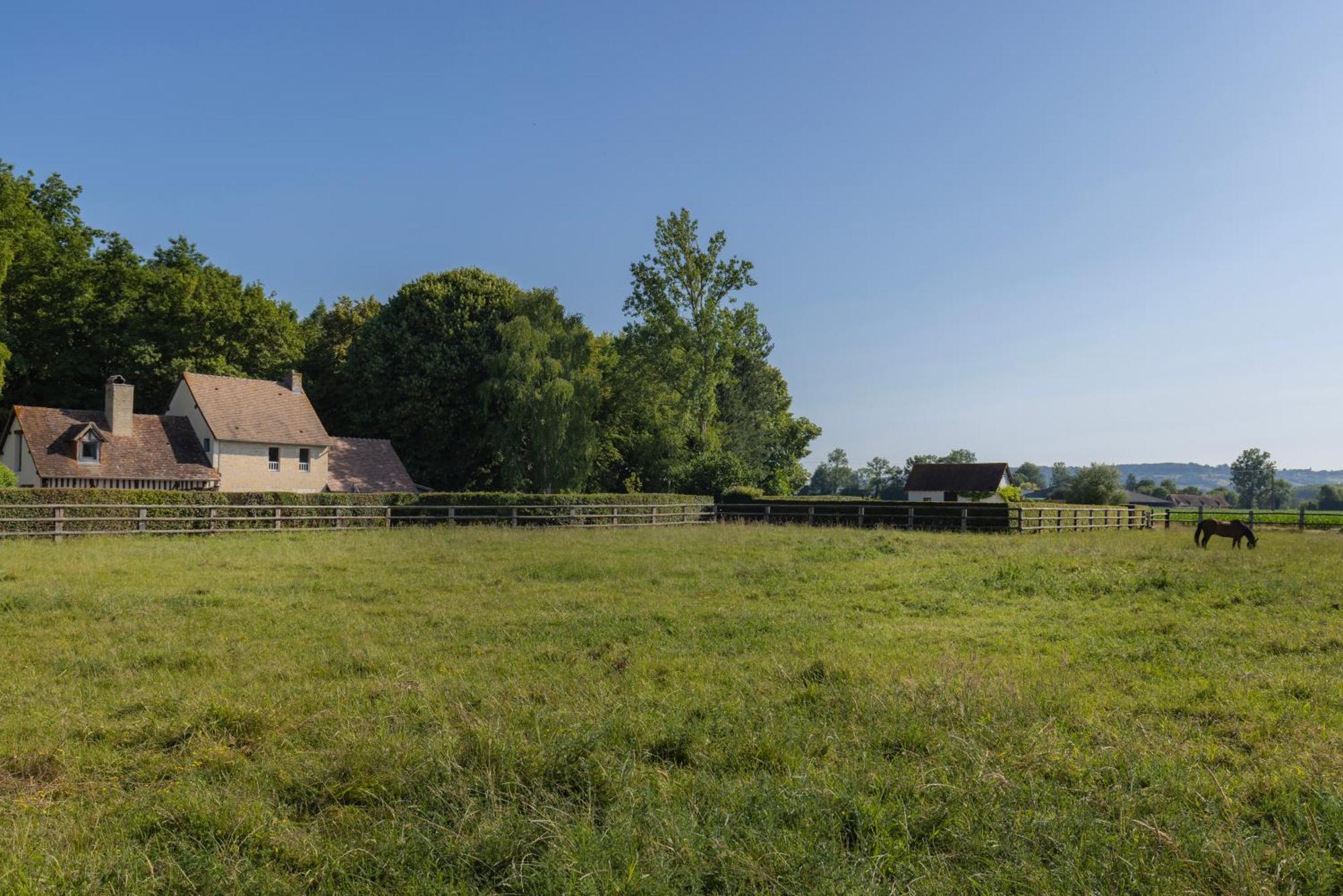 La Maison Corniere Bieville-en-Auge ภายนอก รูปภาพ